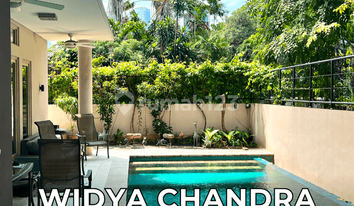 Luxury Residence Newly Renovated & Pet Friendly at Widya Chandra