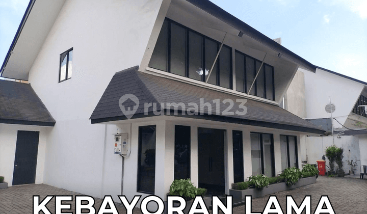 Newly Renovated 2-Story Office House Facing North in Kebayoran Lama