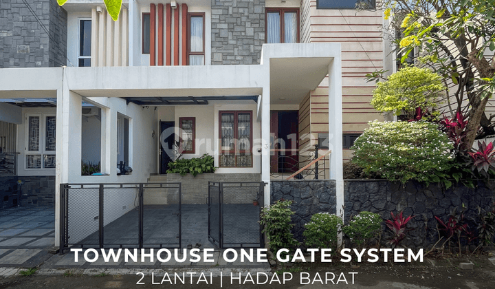 Rumah Townhouse 2 Lantai One Gate System di Antasari - Cipete