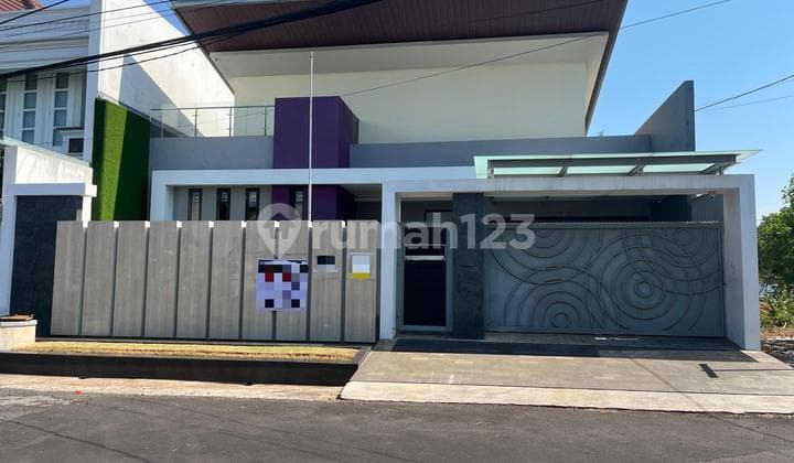 DIJUAL RUMAH FURNISHED,DHARMAHUSADA INDAH UTARA