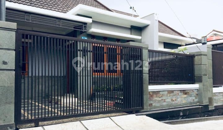 Rumah bagus di cihanjuang Cimahi dekat Pemkot dan Sariwangi