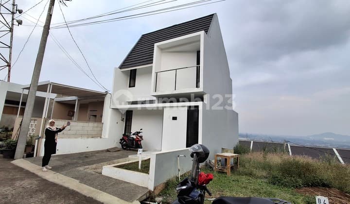 Rumah Baru Dekat Pasar Tagog Dan Stasiun Kcic Padalarang Bisa Kpr