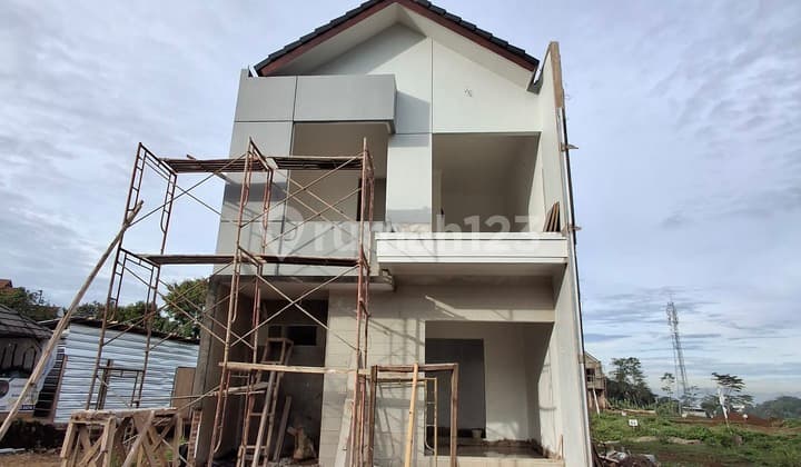 Rumah 2 Lantai Dekat Puskesmas Cipageran.cimahi Harga.promo