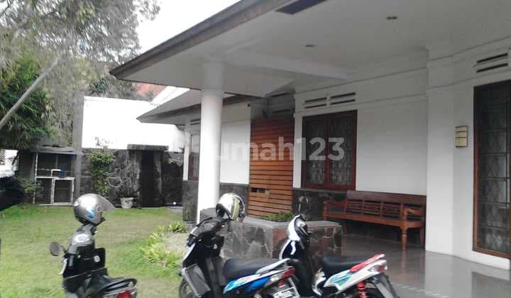 Turun Harga !! Rumah .. Lokasi Premium Sayap Dago Dekat Gedung Sate, Kampus Unpad Bandung