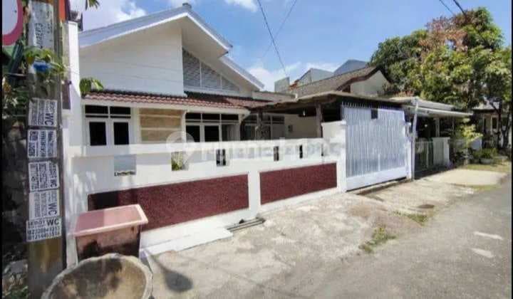 Dijual/ Disewakan Rumah Terawat di Komplek Kawaluyaan Indah Soekarno Hatta Buah Batu Bandung