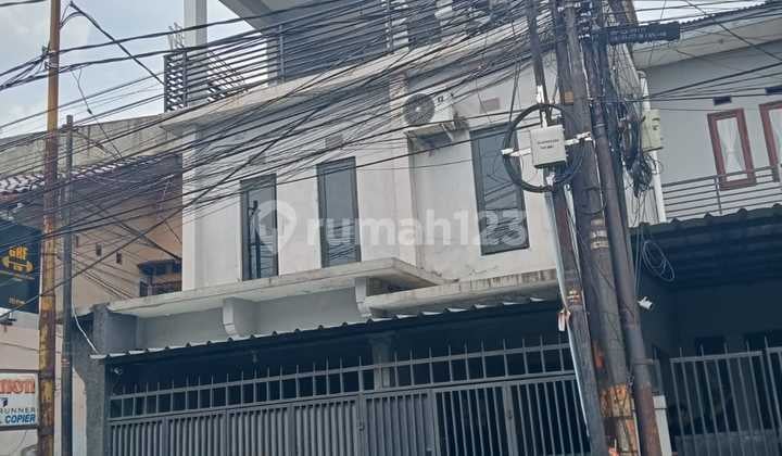 Rumah 3 Lantai Lux 3 Lantai Belakang Kampus Maranatha Bandung Semi Furnished