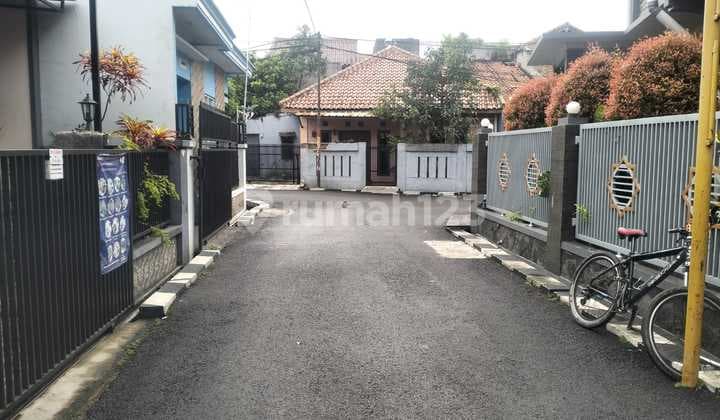 H. Bardan Buah Batu Bandung, dekat Masjid