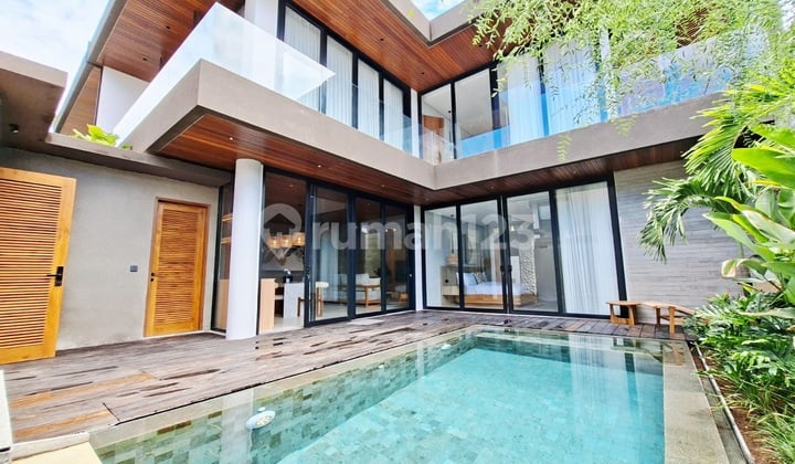 New Modern Tropical Minimalist Style Villa in a Onegate System Cluster Environment on East Sunset Road, Legian Near Seminyak ..5 Minutes to Starbucks Reserve Dewata
