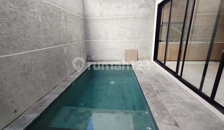 Villa Cantik dengan Lingkungan Cluster Onegate System di Sekitar Area Jalan Sedap Malam , Dekat Sanur ...5 Menit ke Pantai Sanur , 7 Menit ke Bali Island School , 10 Menit ke Bali Internasional Hospital dan 15 Menit ke Dyatmika School