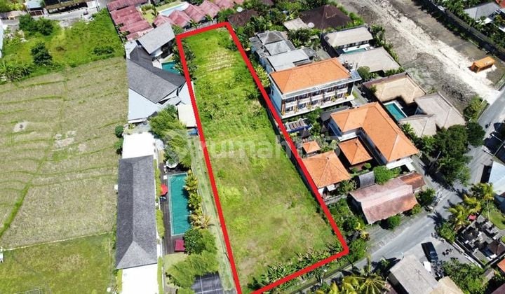 Termurah...tanah 1.725m2 Di Jalan Utama Batan Kangin , Tibubeneng Canggu... Lokasi Strategis Dengan Suasana Tenang Dan Nyaman Serta Lingkungan Villa2 ..