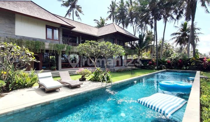 Fantastic Home Villa with Ocean Voew at Saba Beach, Gianyar...20 minutes to Sanur Habour
