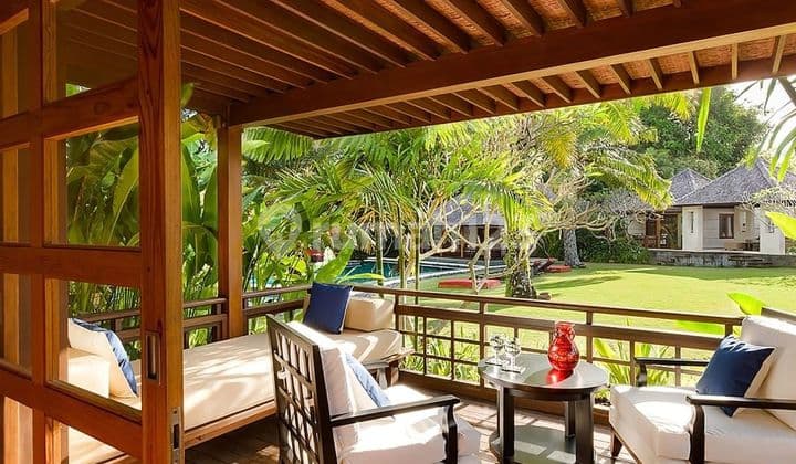Turun Harga..murahhhhhh...beautiful Villa Contemporary Tradisional Bali Style Living With Tennis Court At Berawa Canggu...near To Berawa Beach , Atlas Beach Fest , Canggu Club...(*sangat Murah Dibawah Harga Pasaran Tanah Di Pusat Berawa Canggu)