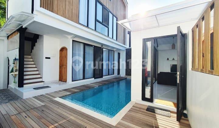 Villa Cantik Cluster Onegate Sytem Di Dalam Lingkungan Nuanu City , Nyanyi...jalan Kaki Ke Luna Beach Club