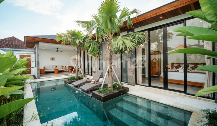Leasehold 19 Years.. Brand New Villa Tropical Minimalis Style At Seseh Near Canggu ... 180 Meter To Omni Gym And Welness , 350 Meter To Copenhagen Backery Seseh And 5 Minutes To Seseh Beach