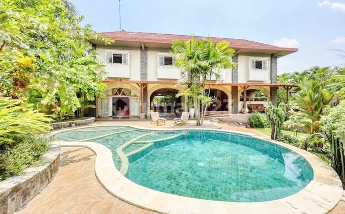 Beautiful Villa Tropical Style At Kaba Kaba Munggu Dekat Canggu...20 Menit Ke Pererenan Beach , Luna Beach Club Dan Batu Bolong Beach