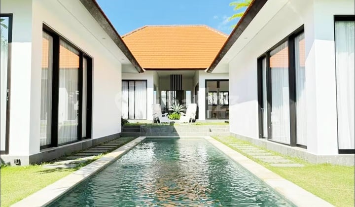 New Minimalist Modern Design Villa with Paddy Field Greenbelt View in Cemagi Near Canggu ... Only 500 Meters to Cemagi Beach