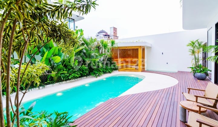 Modern Luxury Villa With Elevator, Sauna, Jacuzzi, Gym At Sunset Road, Seminyak ...5 Minutes To Starbucks Reserve Dewata, 10 Minutes To La Favela And 15 Minutes To Shishi Night Club