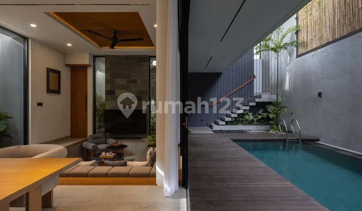 Villa Luxury Baru di Tiying Tutul , Pererenan Canggu..5 Menit ke Jungle Padel Pererenan dan 120 Meter Dari Jalan Utama