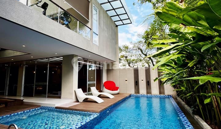 Modern Luxury Style Villa Dengan Fasilitas Bintang 5 Di Jimbaran ....dilengkapi Dengan Gym , Massage Room , Karaoke Room , Sauna Dan Rooftop