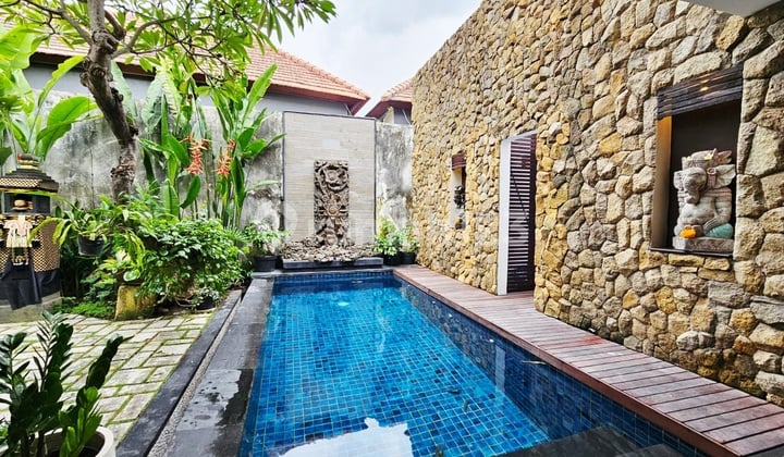 Tropical Home di Area Jalan Tukad Balian Dekat Sanur ...Dekat Pantai Mertasari Sanur dan Dekat Rumah Sakit Bali Mandara