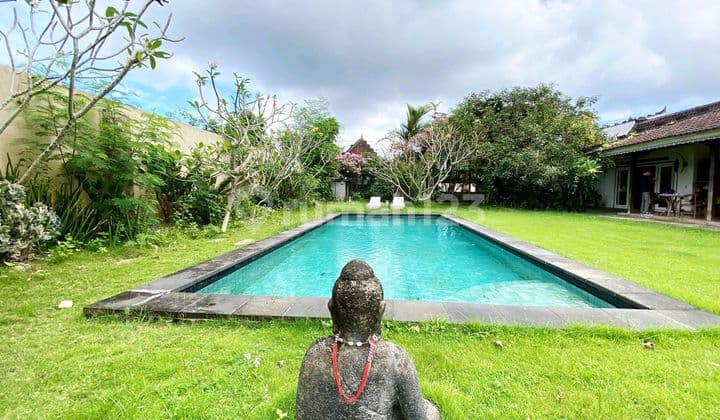 Below Market Price...Beautiful Villa with Spacious Yard and Garden in Jimbaran...Close to Sidewalk Mall and Near GWK