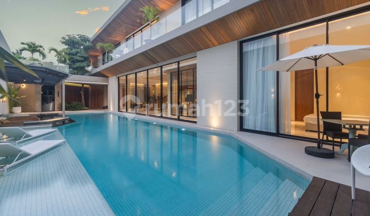 Turun Harga ...Brand New High Design And Modern International Design A Newly Constructed In Umalas..