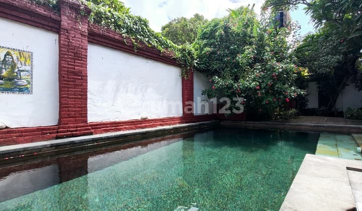Turun Harga ...Villa At Strategic Location In Jalan Batur Sari , Sanur ... 5 Minutes Driving To Sanur Beach