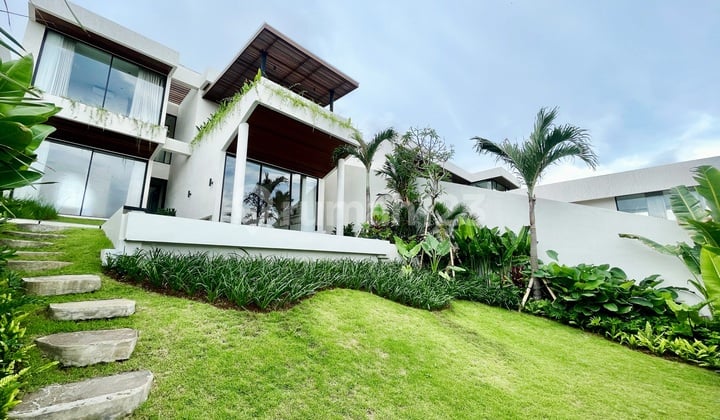 Modern Minimalist New Villa with Sea View in Goa Gong, Ungasan Jimbaran...10 Minutes to Jimbaran Sidewalk Mall and 15 Minutes to Pandawa Beach, Melasti Beach, and Apurva Kempinsky