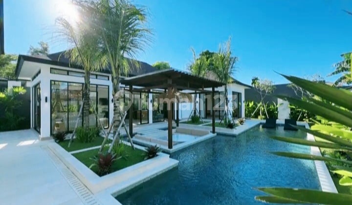 24-Year Leasehold .. Brand New Luxury Villa, Modern Tropical Style, in Ungasan, Jimbaran ... 5 Minutes to Raw Gym Uluwatu and 10 Minutes to Melasti Beach