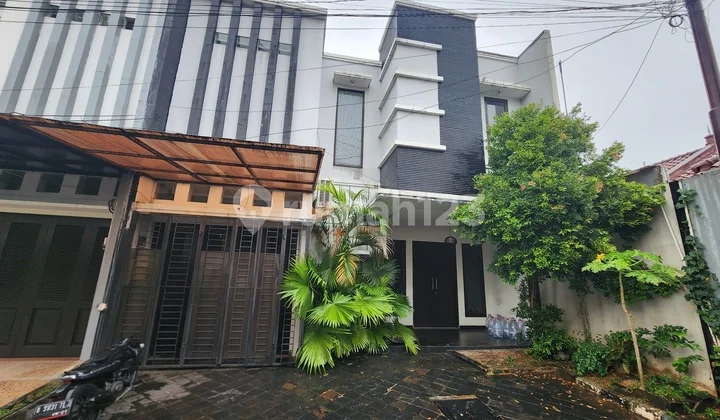 Dijual Rumah Cluster Pejaten