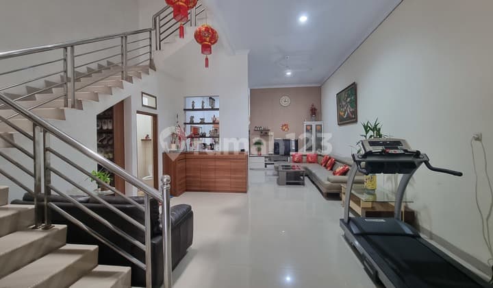 Rumah Pluit 6,5X25 Jalan Lebar Ceiling Tinggi Rapi Siap Huni