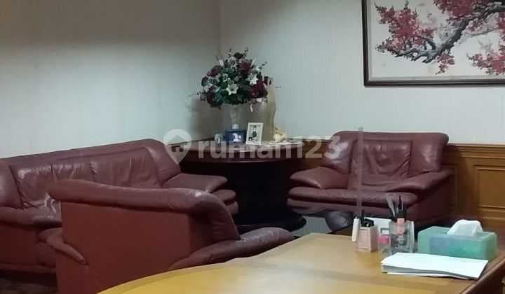 Kantor Sawah Besar LT 250m2 Kondisi Rapi Siap Pakai