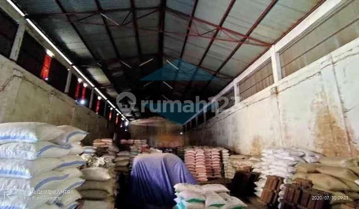 Gudang Dan Kantor Selangkah Ke Pelabuhan Perak Dan Toll Sby Utara