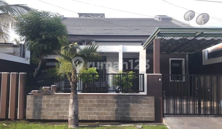 Rumah Siap Huni Selangkah ke Toll Satelit dan Mall Pakuwon