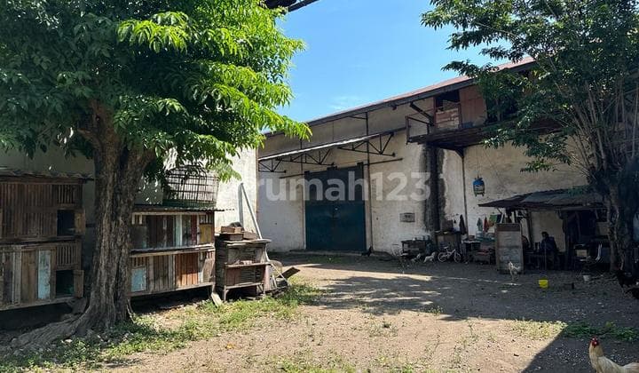 Gudang Dan Kantor Selangkah Ke Pelabuhan Perak Surabaya Utara