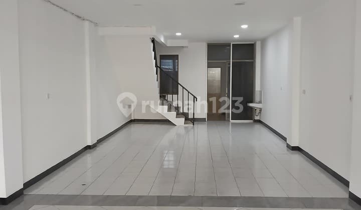 Dijual Ruko Bagus Siap Pakai di Kosambi Baru, 3 Lantai
