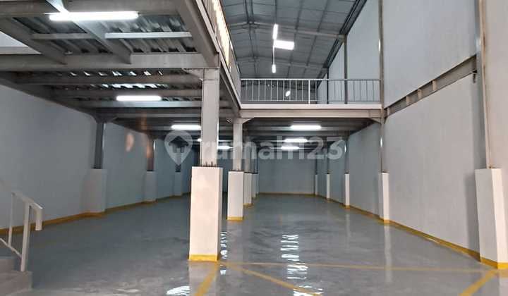 Warehouse for Rent Ready for Use in Prepedan, Kalideres, West Jakarta. Access for 40 Feet Containers.