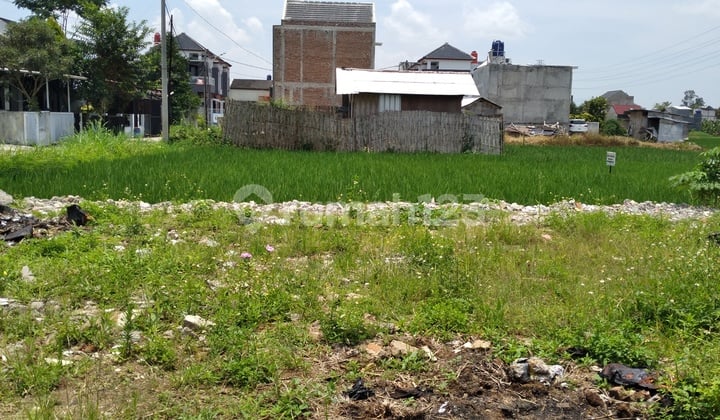 Land in Arcamanik, Bandung City.