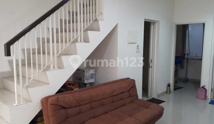 Dijual Cepat Rumah Residence One Minimalis, Furnished, Layout Bagus, Serpong BSD