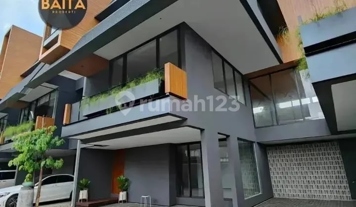 New House Shm 4 Floors Kemang Area Very Strategic