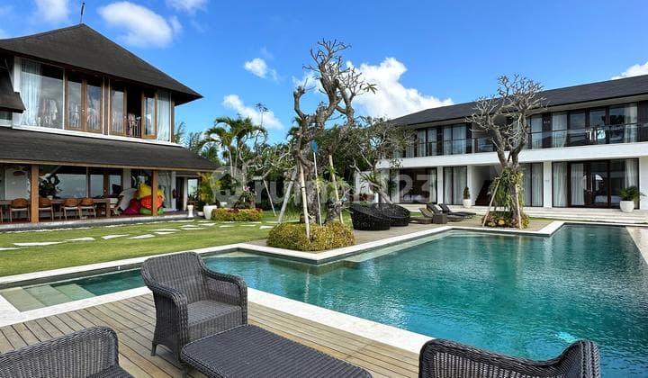 Luxury Villa Fully Furnished At Pecatu Hills Bali