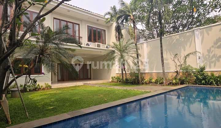 For Rent Beautiful House Ready to Occupied Kemang Area
