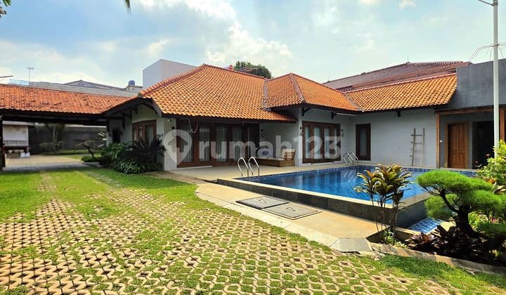 Rumah Dan Paviliun Siap Huni Di Jalan Bangka Jakarta Selatan