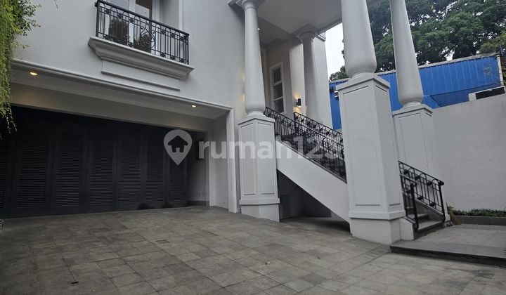Rumah Cantik Siap Huni di Kebayoran Baru bisa Nego