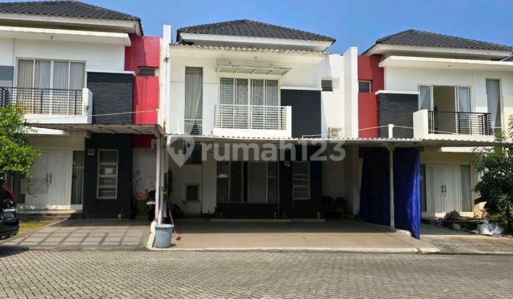 Rumah Dijual di Residence One Siap Huni, Bebas Banji, Strategis,5 KT