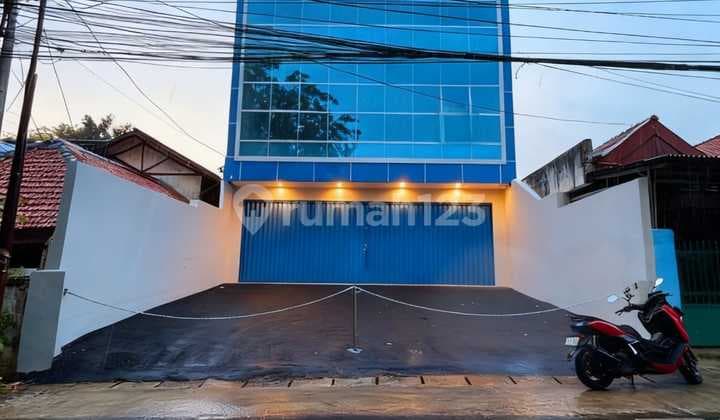 Gedung Komersial Baru Siap di Cawang Baru Jakarta Timur