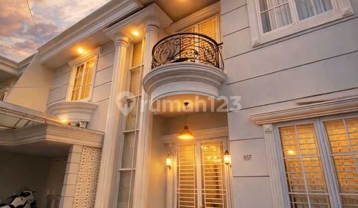 Rumah Mewah Full Furnish di Cipayung Jakarta Timur