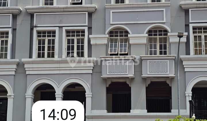 Disewakan Ruko Gandeng Dalam Komplek Moi Kelapa Gading Jakarta Utara 2 Ruko Gandeng