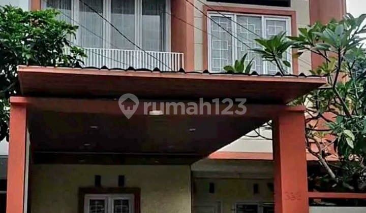 Rumah 4 Kamar Cisaranten Kulon Arcamanik Bandung