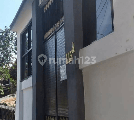 Rumah kost sayap otista, pungkur, pasirkoja